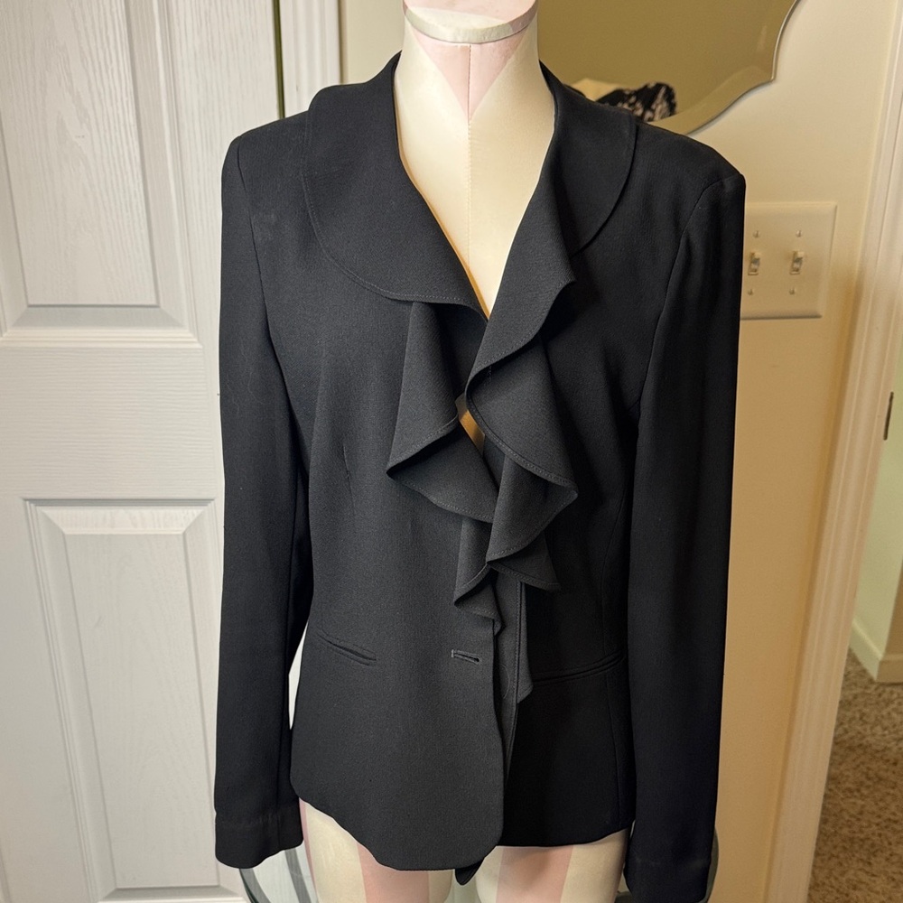 Peter Nygard Black Ruffled Blazer